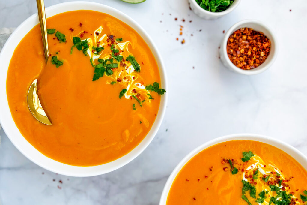 ROASTED CARROT AND CORIANDER SOUP