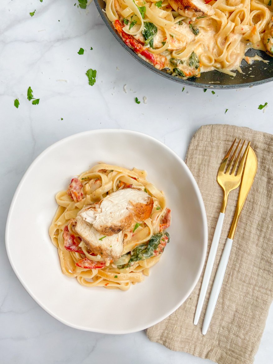 Chicken Alfredo Pasta