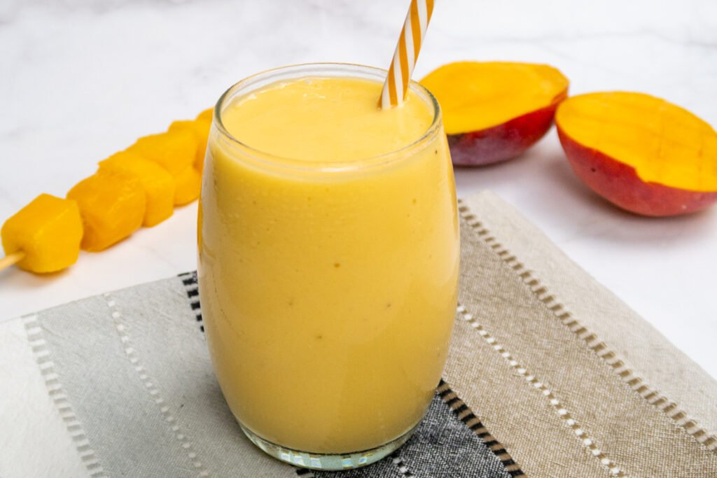 Mango Banana Smoothie