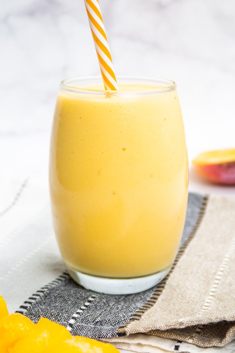 Mango Banana Smoothie